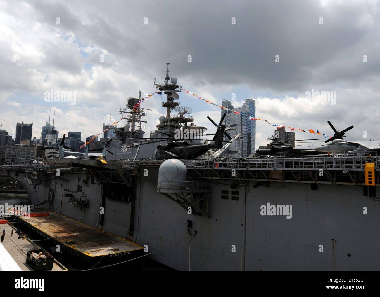 Fleet Week New York, FWNY, nyc Stock Photo Alamy