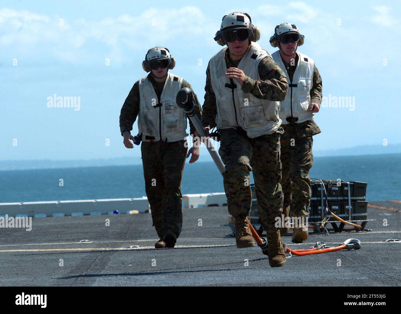 flight deck, Marines, USS Peleliu (LHA 5 Stock Photo - Alamy