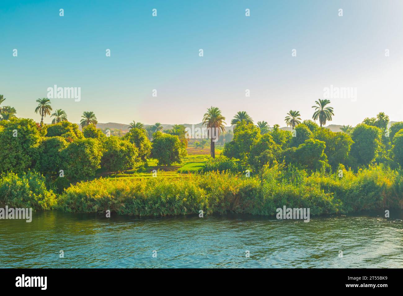 Nile river valley hi-res stock photography and images - Alamy