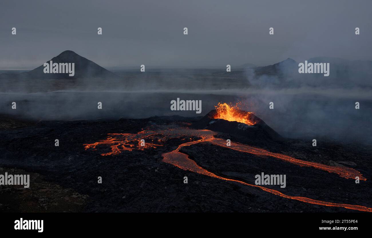 Dramatic images of the 2023 Volcano Eruption in Iceland Stock Photo - Alamy