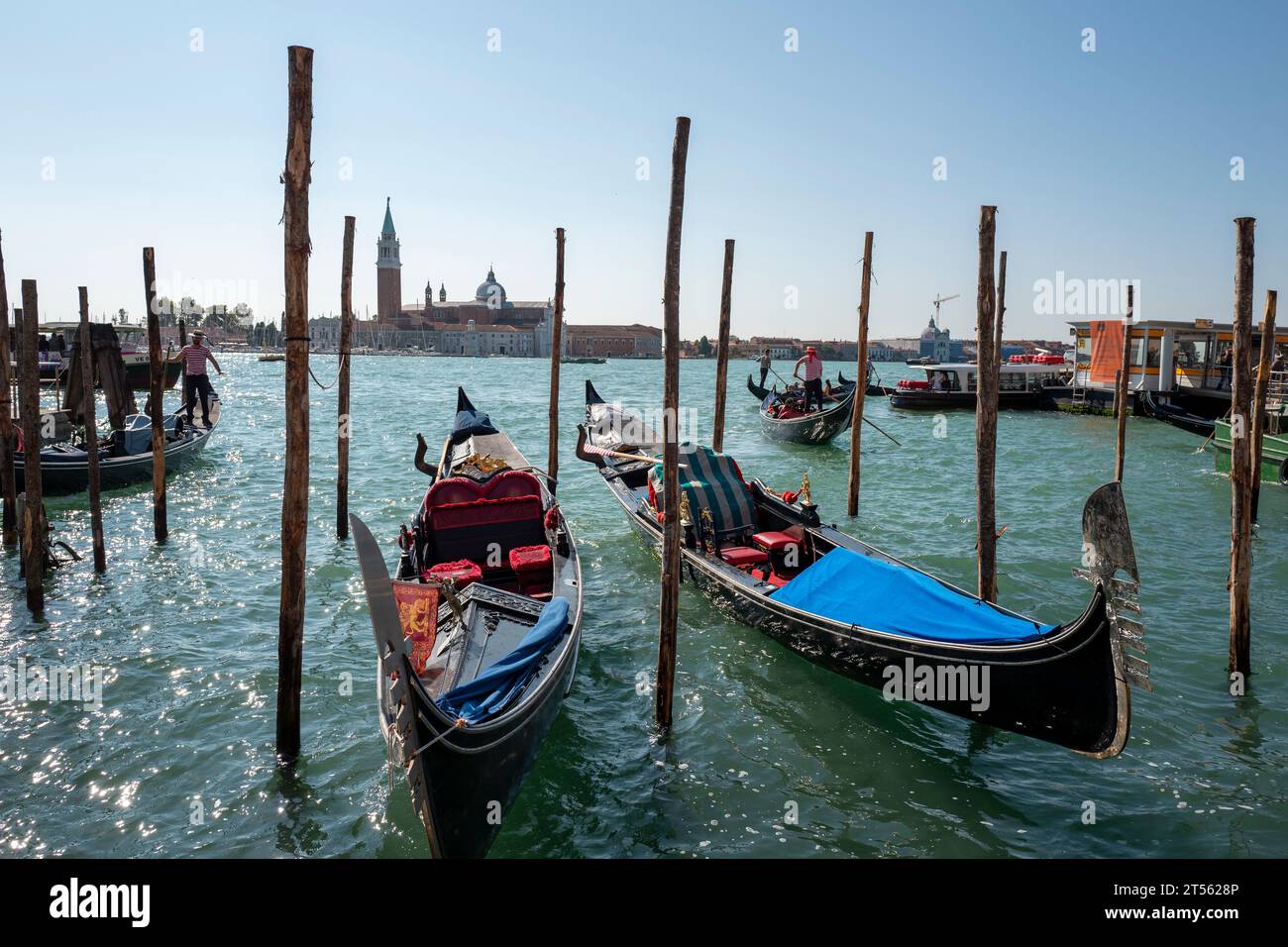 Gondolas on the river in Venice, Italy Stock Photo - Alamy