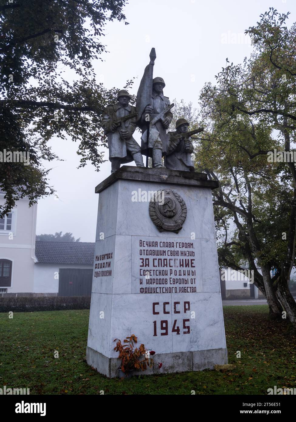 Red Army Victory Monument, Soviet War Memorial, Grazertorplatz, Bad Radkersburg, Styria, Austria Stock Photo