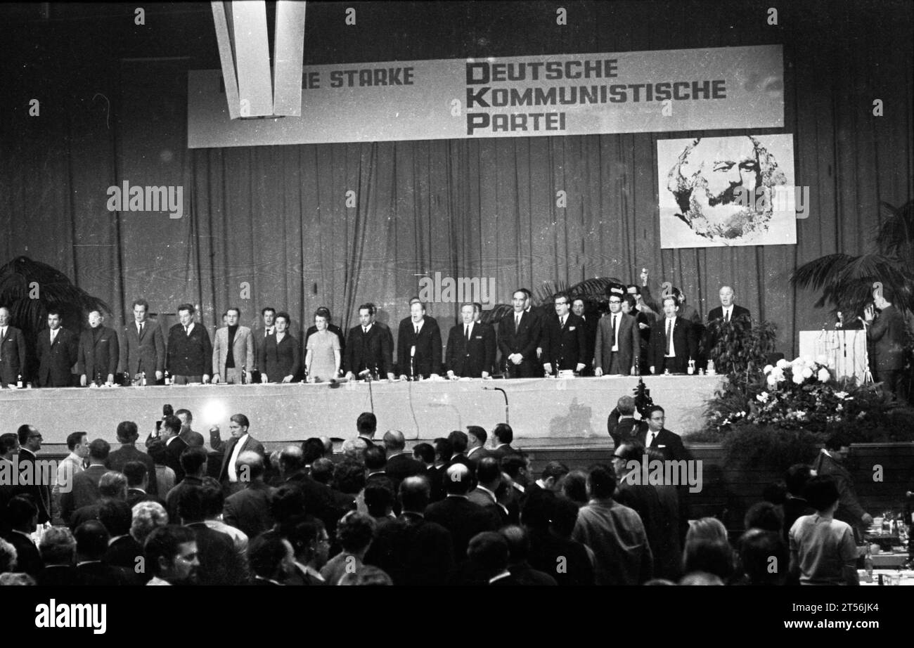 DEU, Germany, Duesseldorf: The communists' move from their exile in the GDR in 1969 was not without problems. Made possible by the Willy Brandt Stock Photo