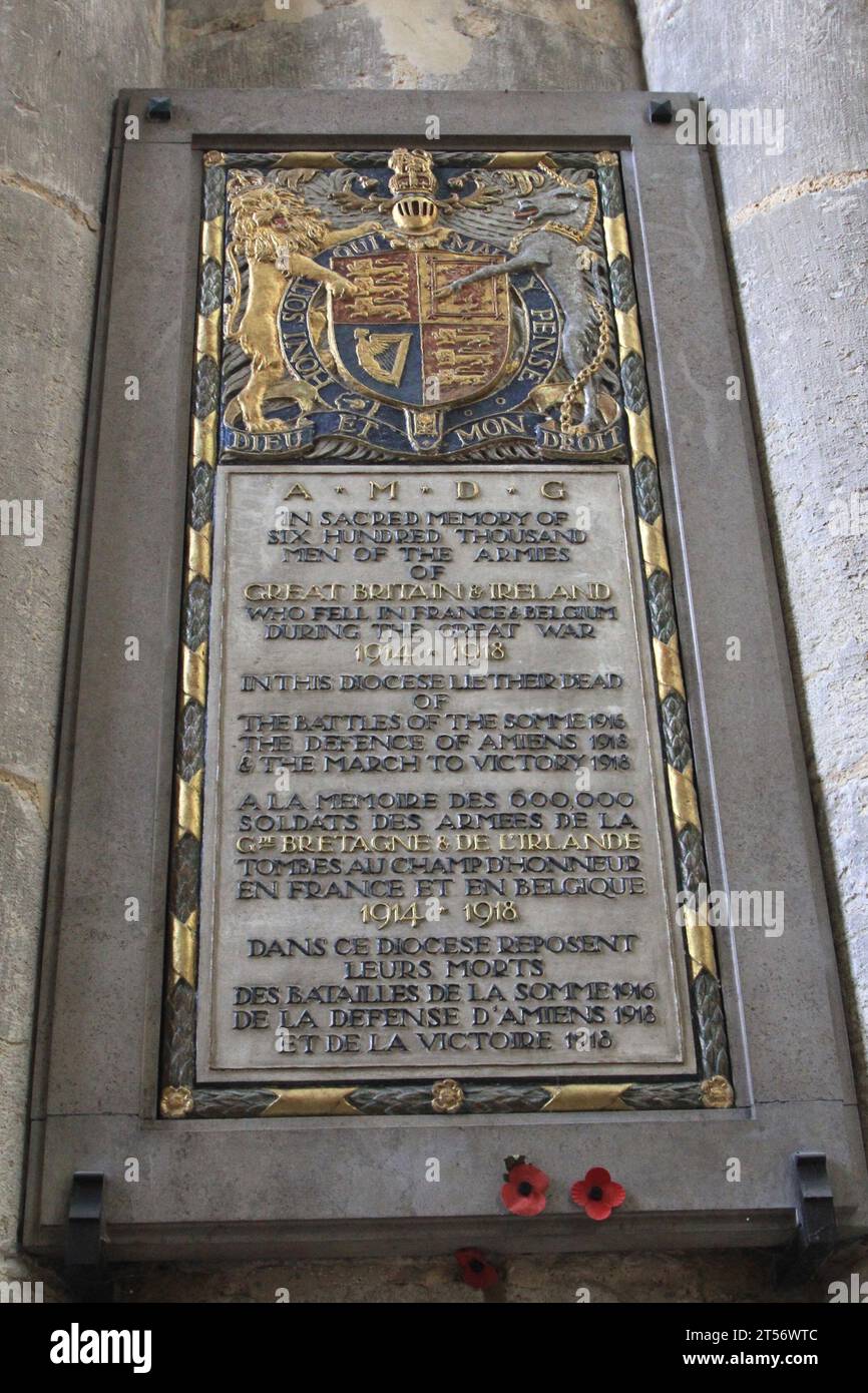 Amiens cathedral, France, this tablet pays tribute to the 600,000 British and Irish soldiers who fell in France and Belgium during WW1 (1914-18). Stock Photo