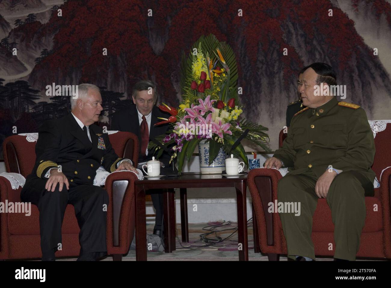 US Navy Adm. Timothy J. Keating, commander of U.S. Pacific Command, and Gen. Guo Boxiong, vice chairman Stock Photo