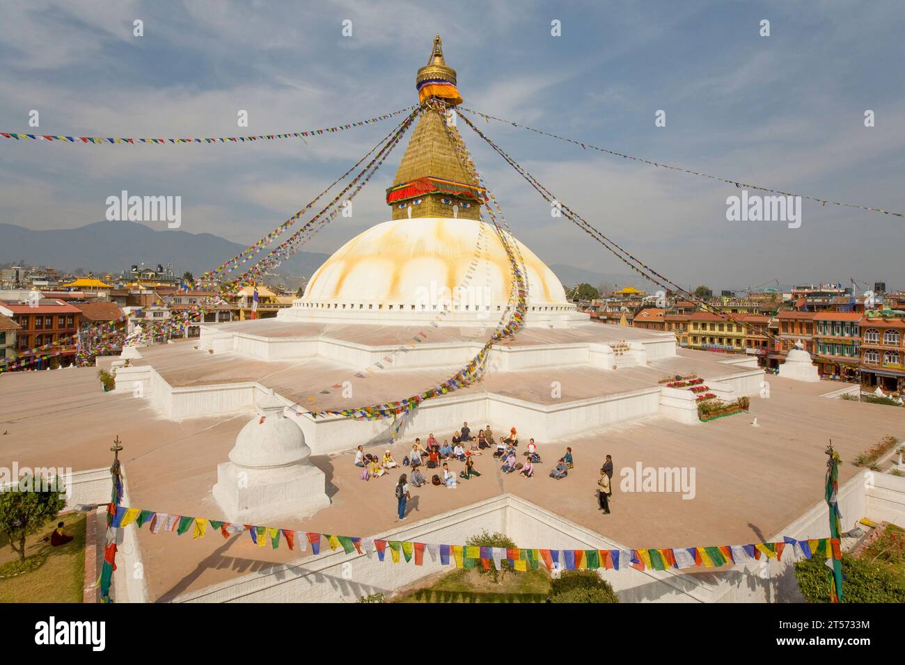 Mandala de yoga hi-res stock photography and images - Alamy