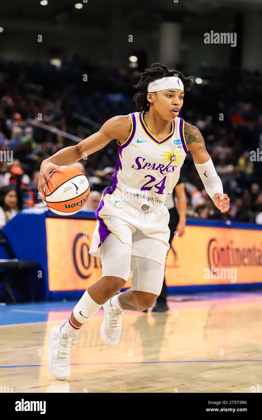 Los Angeles Sparks player dribbling to hoop vs. the Chicago Sky in Chicago, IL Stock Photo
