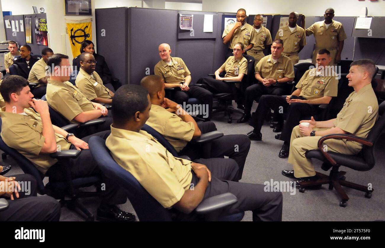 US Navy Master Chief Stock Photo - Alamy