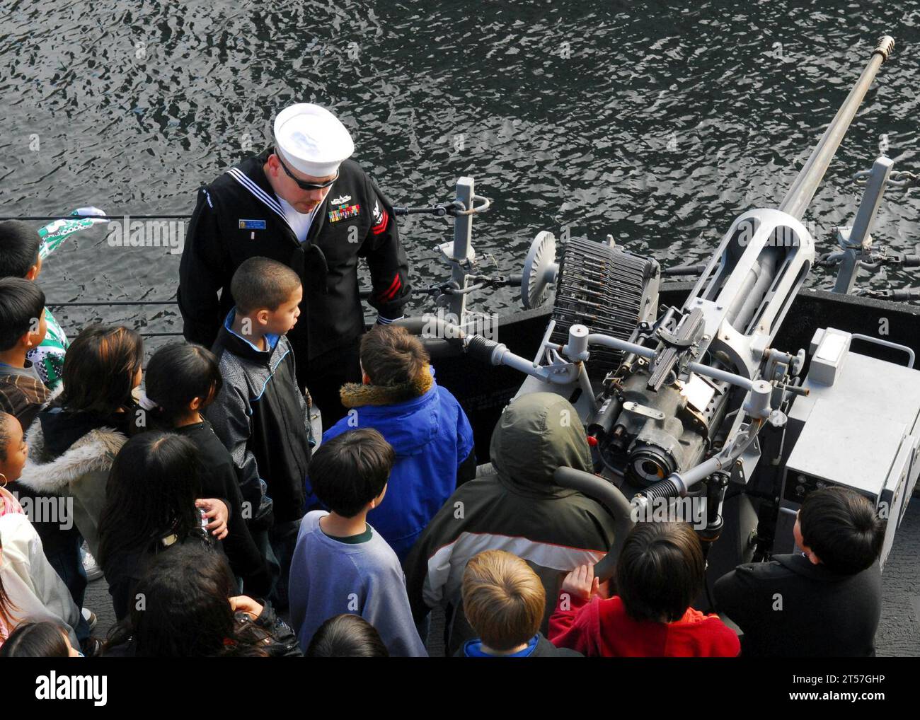 USS The Sullivans (DDG 68 Stock Photo - Alamy
