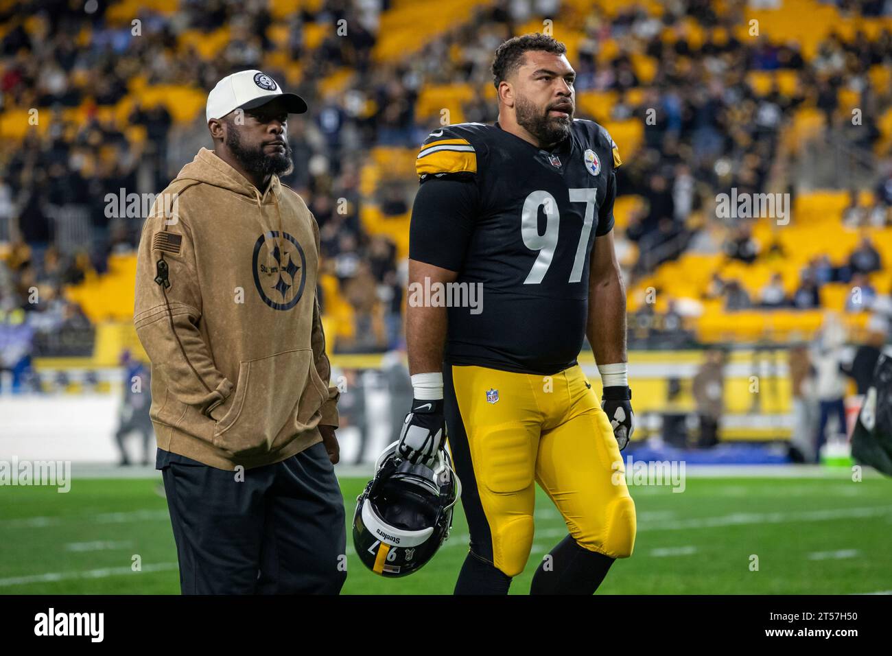 Cam Heyward: On Field Dominance, Off Field…Awkwardness? (Jason Mackey) - nv794jf