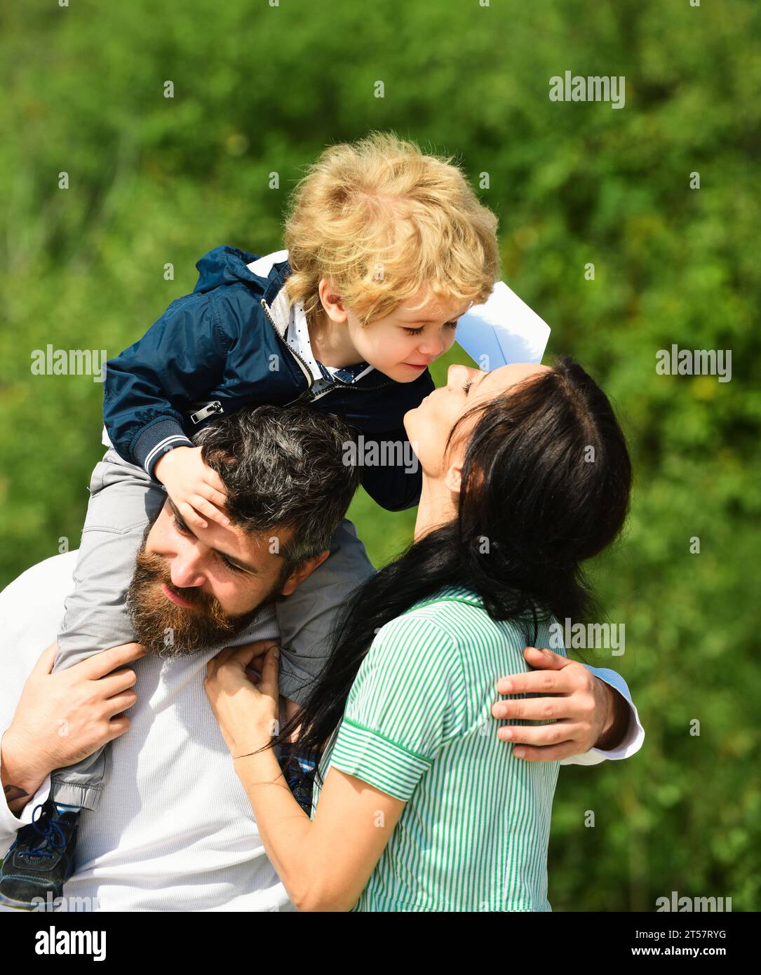 Dad giving son piggyback ride hi-res stock photography and images - Alamy