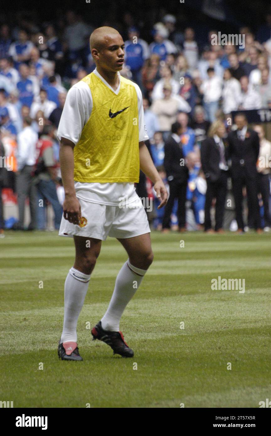 Wes Brown – Manchester United team warm up before the the FA Cup Final 2004, Manchester United v Millwall, May 22 2004. Man Utd won the match 3-0. Photograph: ROB WATKINS Stock Photo