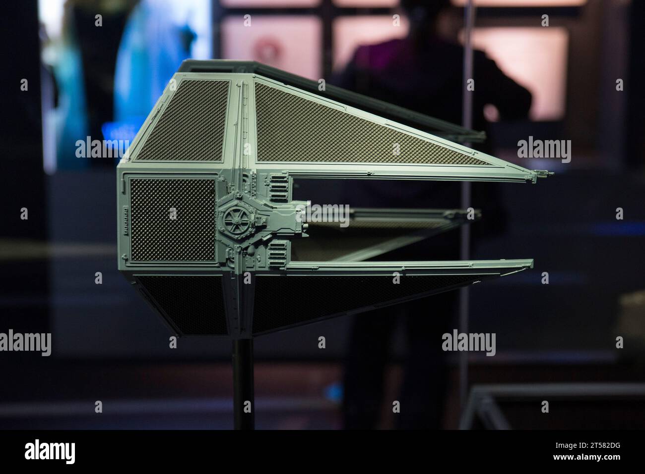 Original TIE Interceptor model from Star Wars - Return of the Jedi ...