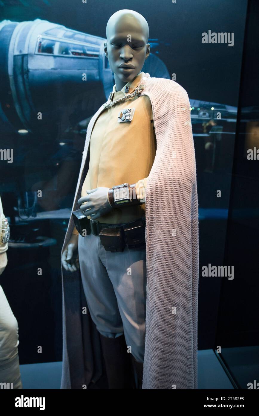 Original Lando Calrissian costume from Star Wars Return of the Jedi Stock Photo Alamy