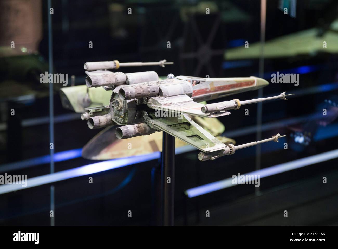 Original model of Luke Skywalker's X-Wing from Star Wars - A New Hope ...