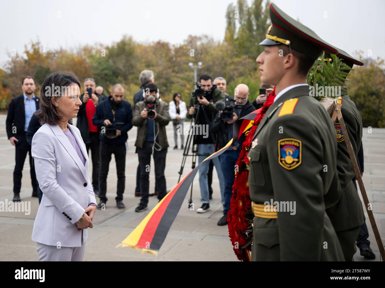 Eriwan, Armenia. 03rd Nov, 2023. Annalena Baerbock (Alliance 90/The Greens), Federal Minister for Foreign Affairs, stands in front of the wreath. The Zizernakaberd memorial commemorates the Armenian genocide of 1915. Credit: Hannes P. Albert/dpa/Alamy Live News Stock Photo
