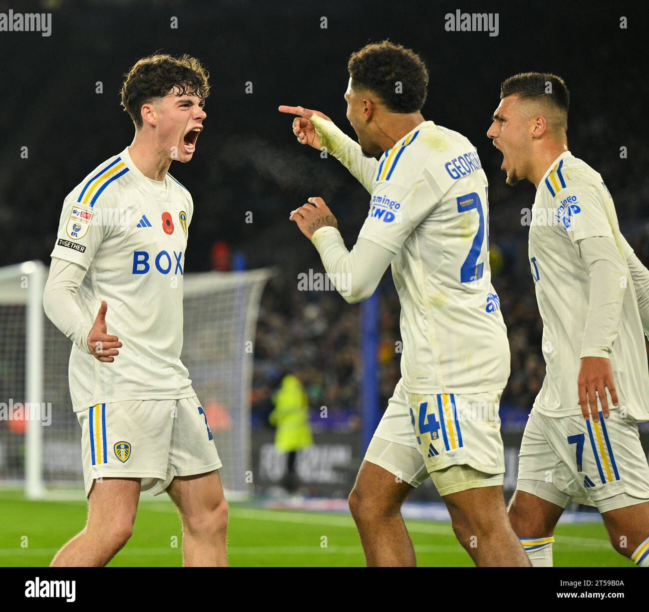 Archie gray leeds vs leicester hi-res stock photography and images - Alamy