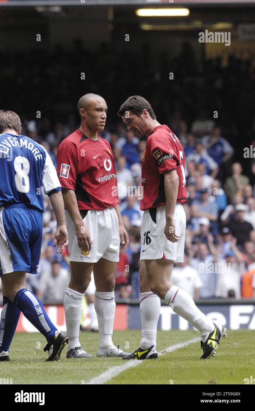 Roy Keane and Mikaël Silvestre in the FA Cup Final 2004, Manchester United v Millwall, May 22 2004. Man Utd won the final 3-0. Photograph: ROB WATKINS   Pictured: Stock Photo