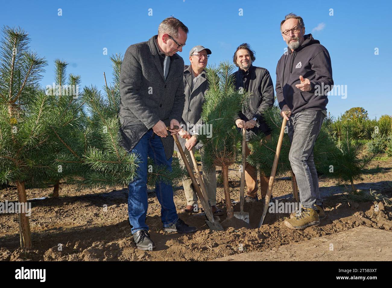 With important sales of t hires stock photography and images Alamy