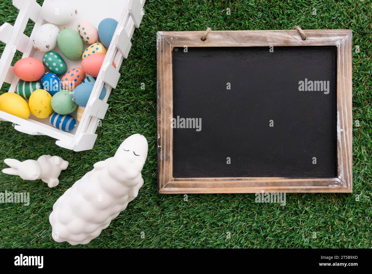 Easter items hi-res stock photography and images - Alamy