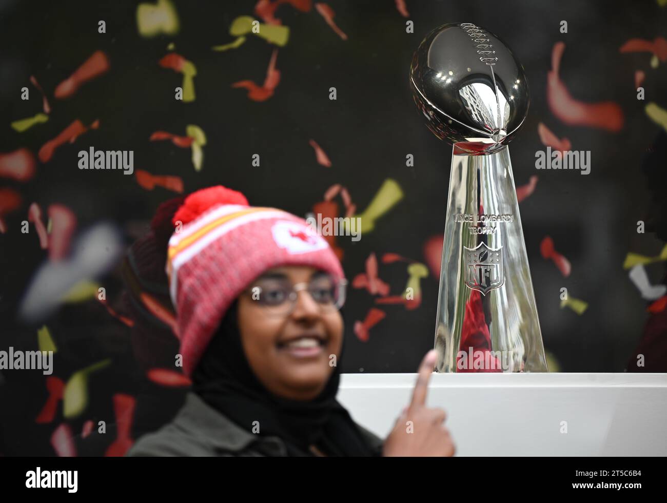 04 November 2023, Hesse, Frankfurt/Main American Football NFL, Before