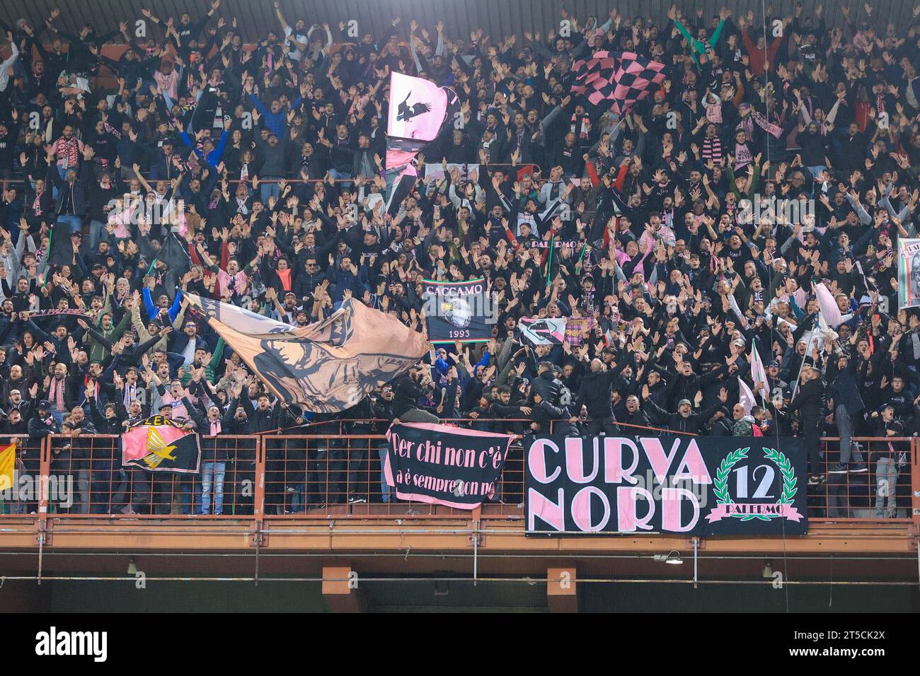 Palermo fc fans hi-res stock photography and images - Alamy