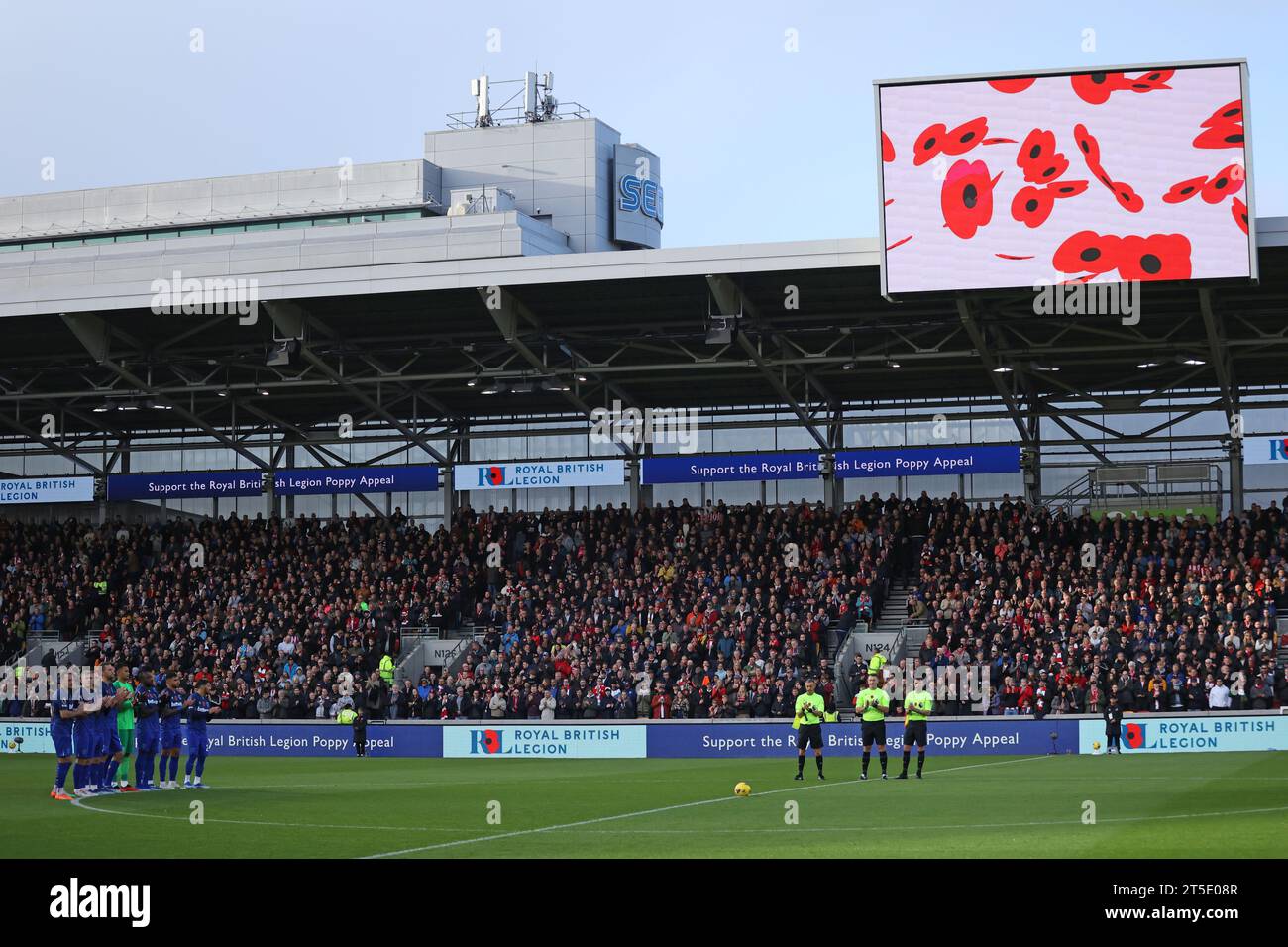 London, UK. 04th Nov, 2023. The stadium has a minute's applause for the last home game before Remembrance Day at the Brentford v West Ham United EPL match, at The G-Tech Stadium, Brentford, London, UK on 4th November, 2023. Credit: Paul Marriott/Alamy Live News Stock Photo