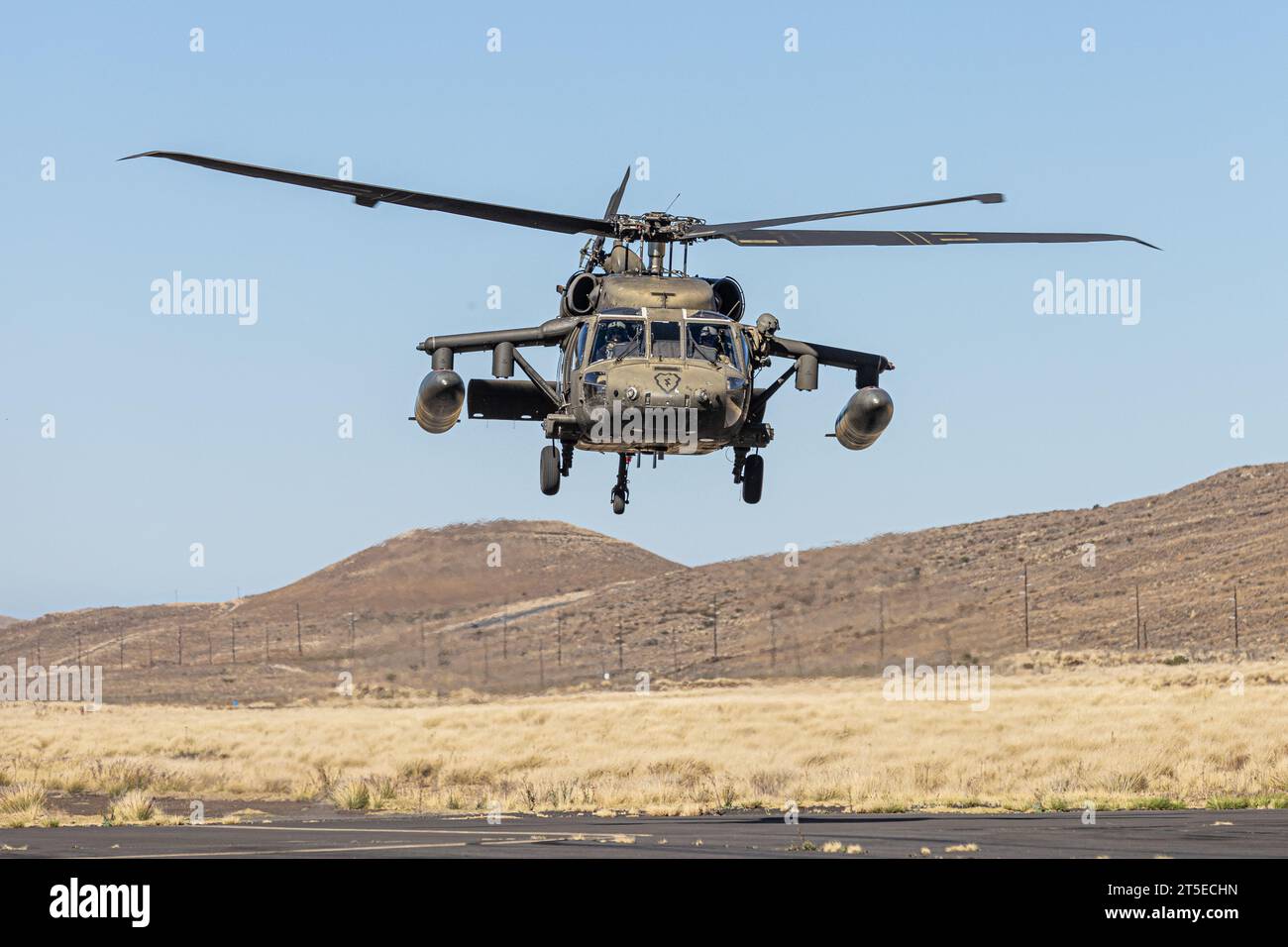 UH60 Black Hawk arrives at Bradshaw Army Airfield, Pohakuloa Training