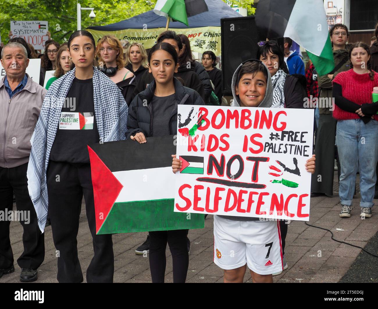 Canberra, Australia. 4th Nov, 2023. Protesters gather in Canberra ...