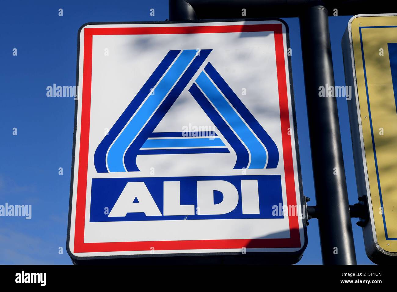 Burger/Fehmarn/Germany/04 November 2023/. Ed eka and aldi grocery