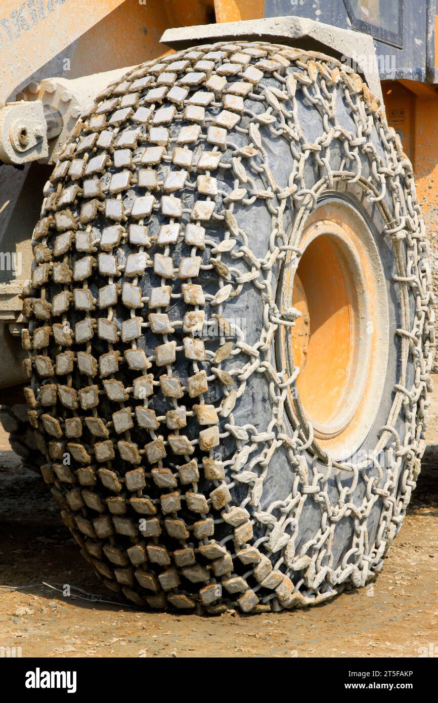 Wheel Loader Accessories Tyre Anti-Skid Protection Crawler Chain