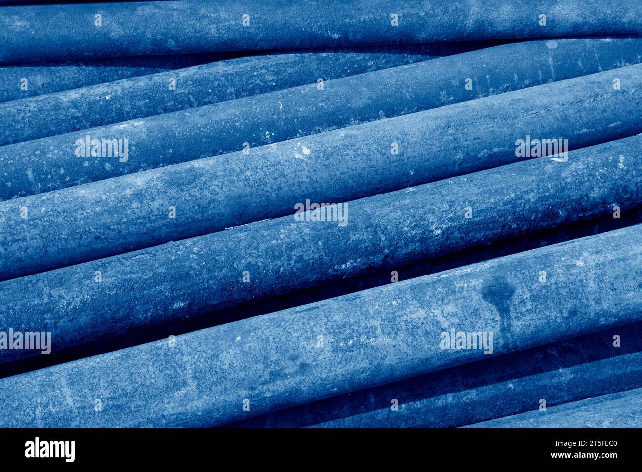 Oxidation rust of steel pipe in a factory Stock Photo - Alamy