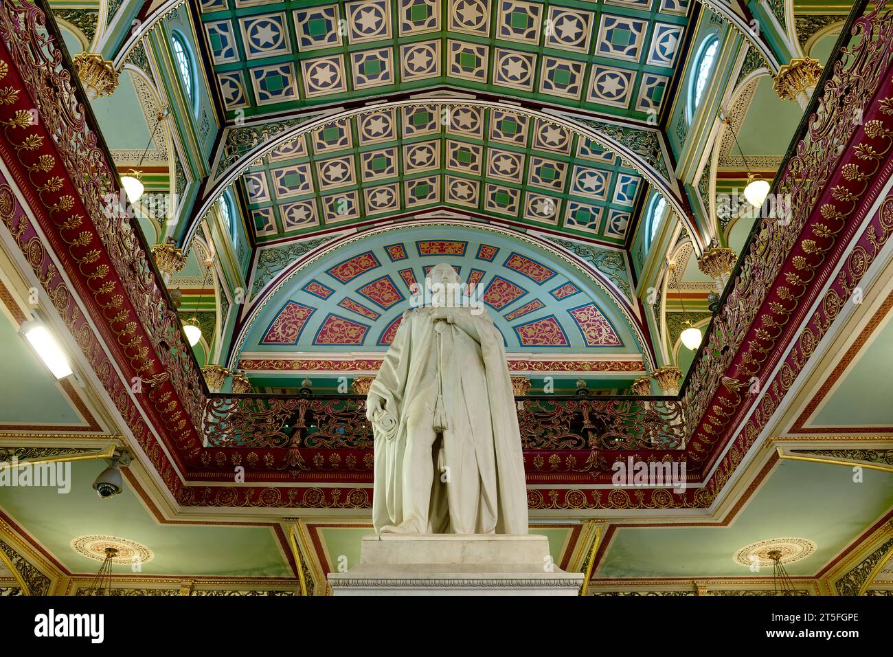 Entrance hall of Dr. Bhau Daji Lad Museum in Byculla, Mumbai (Bombay), India, with a 9 feet tall statue of Prince Albert, husband of Queen Victoria Stock Photo