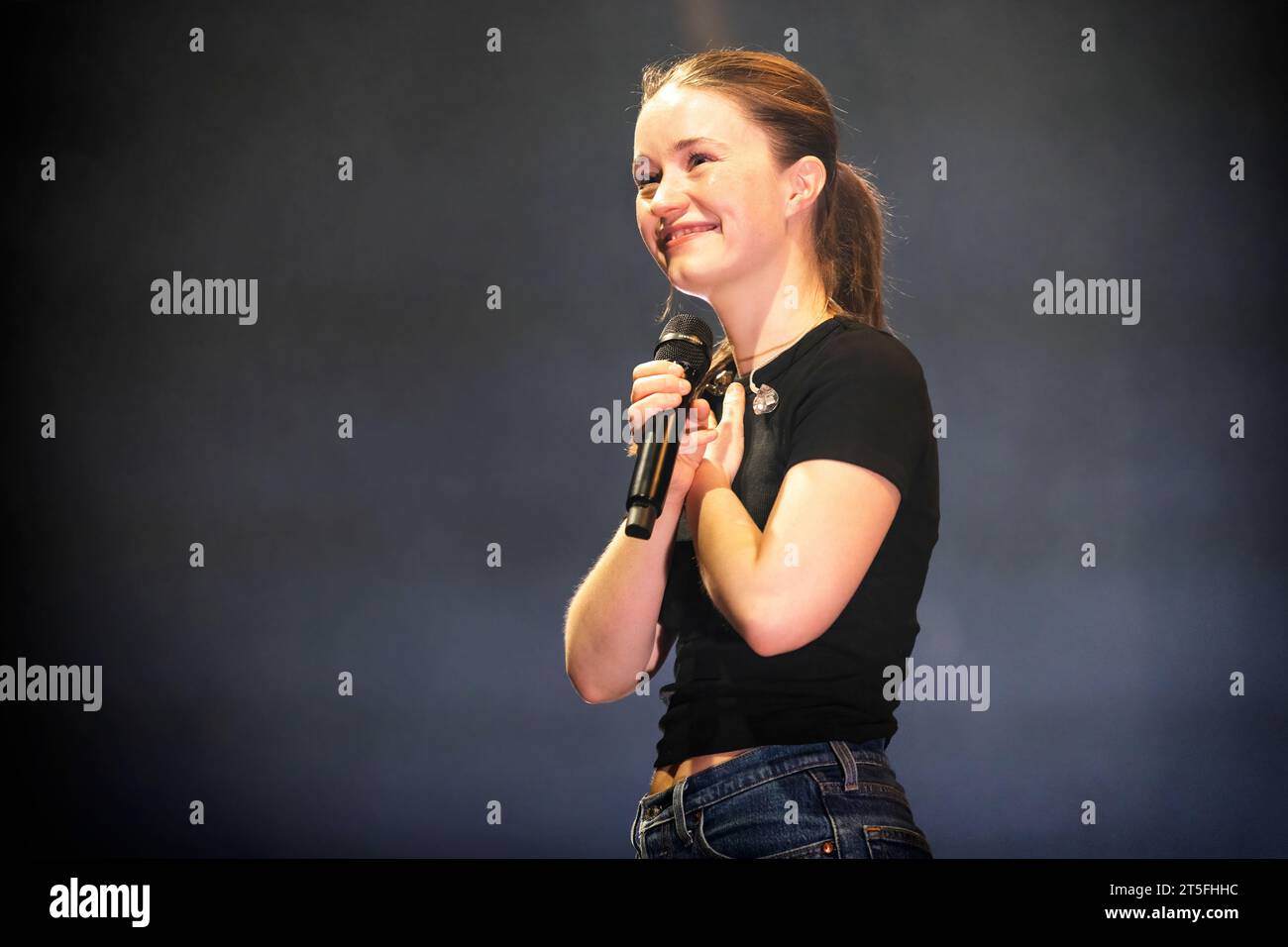 Oslo, Norway. 03rd, November 2023. The Norwegian singer and songwriter Sigrid performs a live concert at Sentrum Scene in Oslo. (Photo credit: Gonzales Photo - Terje Dokken). Stock Photo