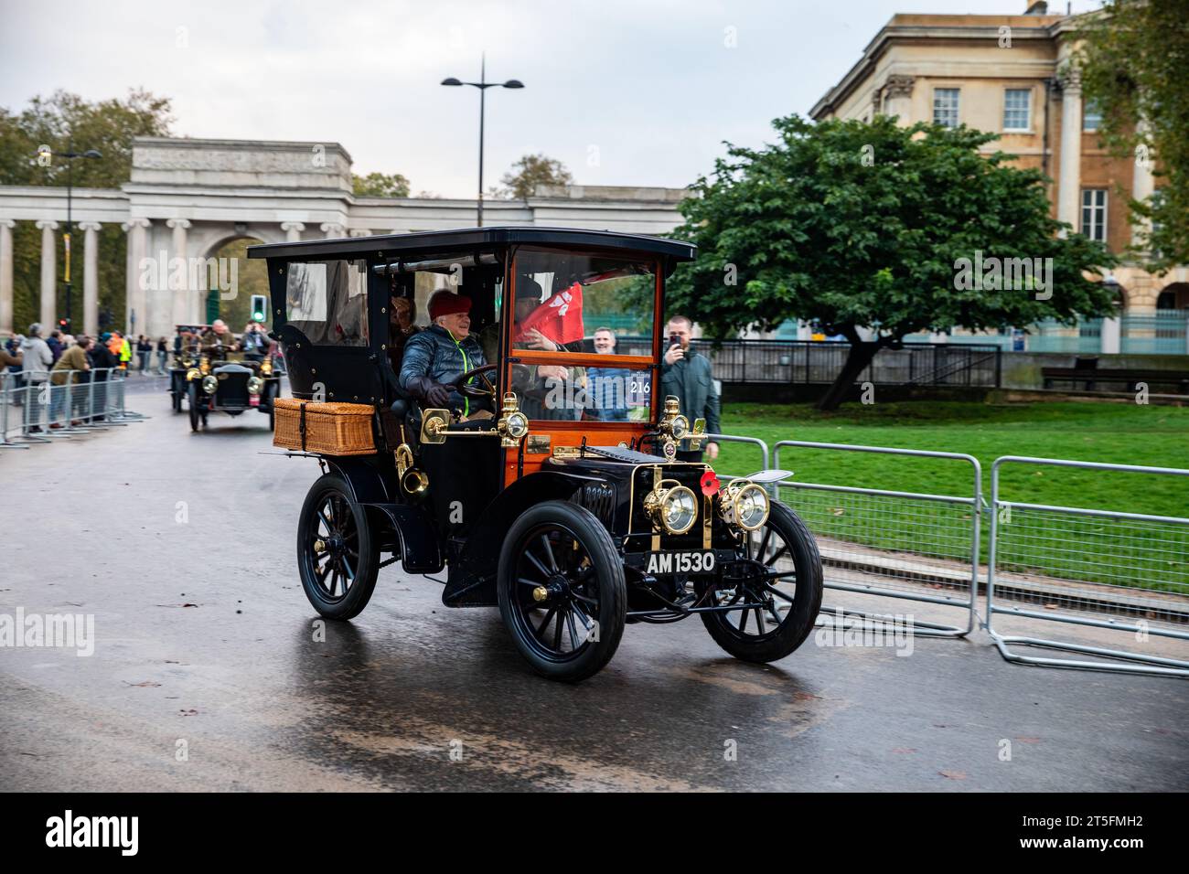 Hyde Park, London, UK. 5th Nov, 2023. London to Brighton Veteran Car