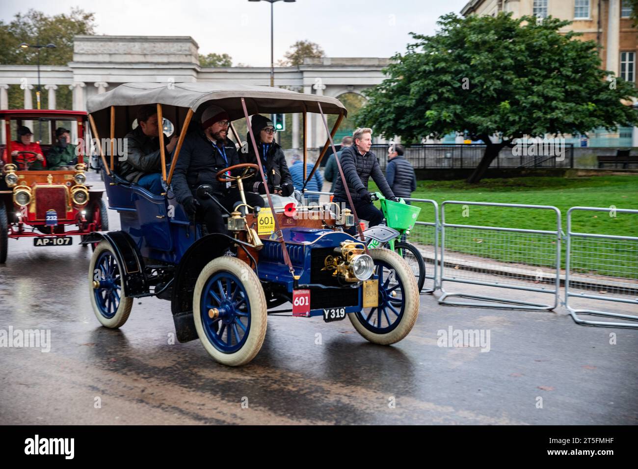 Hyde Park, London, UK. 5th Nov, 2023. London to Brighton Veteran Car