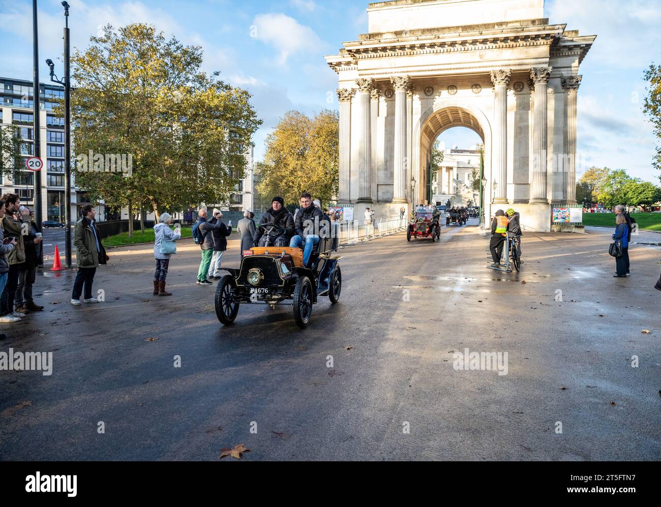 Hyde Park, London, UK. 5th Nov, 2023. London to Brighton Veteran Car