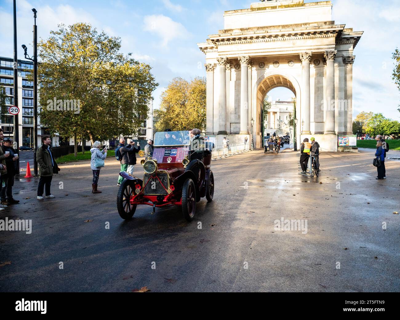 Hyde Park, London, UK. 5th Nov, 2023. London to Brighton Veteran Car