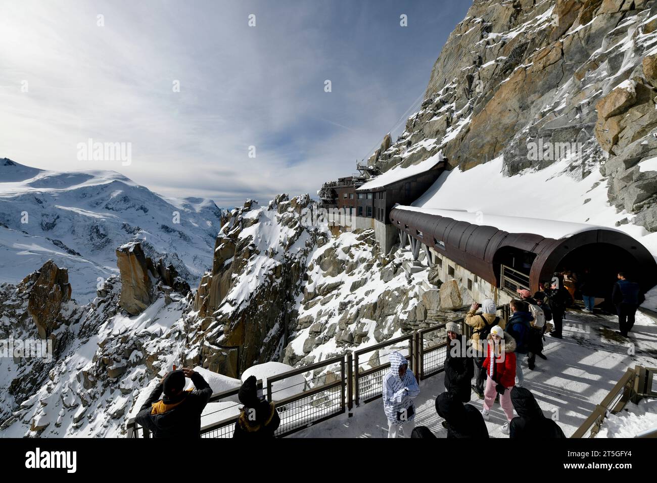 The aiguille du midi skywalk hi-res stock photography and images - Alamy