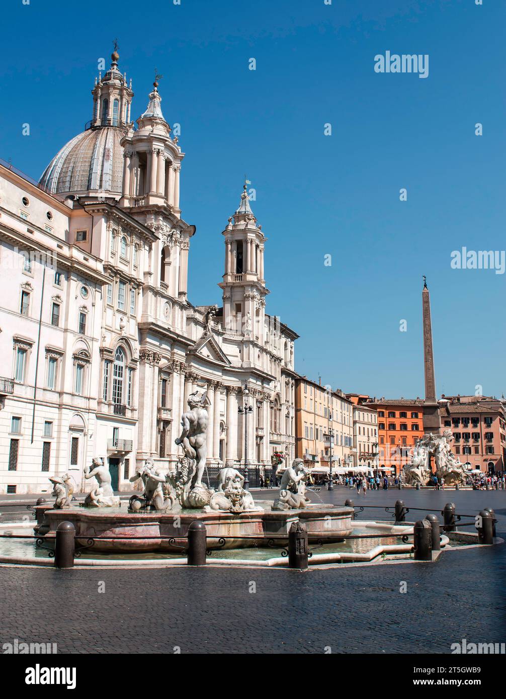 Rome, Piazza Navona with the St. Agnes in Agone church Stock Photo - Alamy