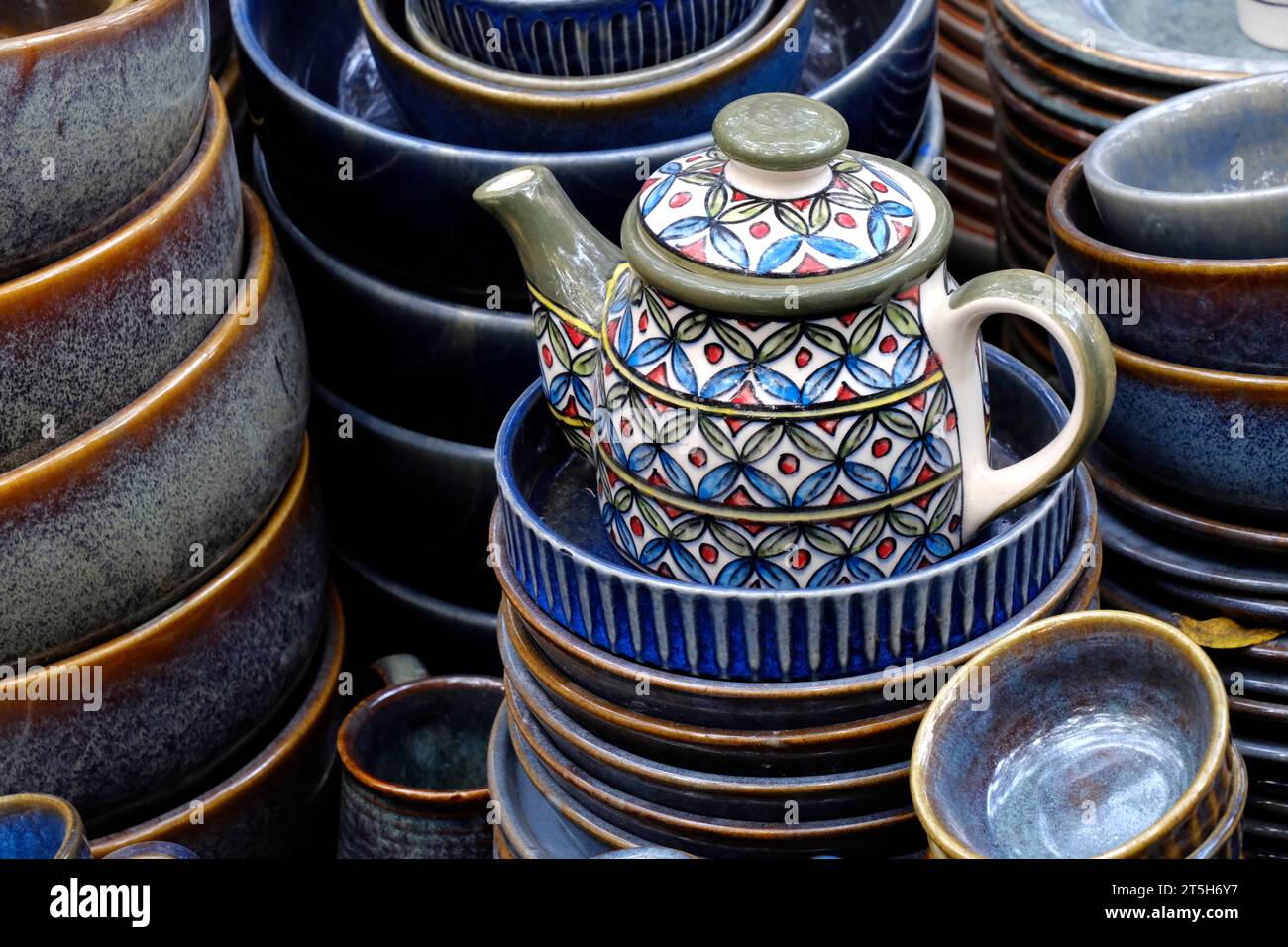 Handmade crockery and serve wares on the sale in the Pune, India