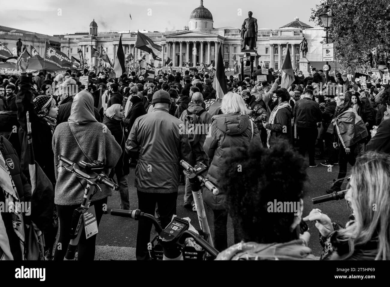 London Palestinian Demonstration Trafalgar Square Stock Photo - Alamy