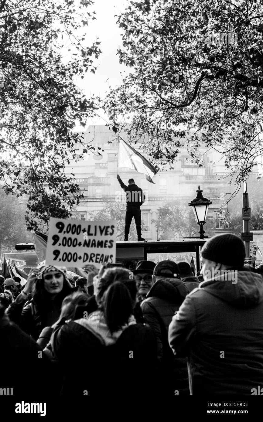 London Palestinian Demonstration Trafalgar Square Stock Photo - Alamy