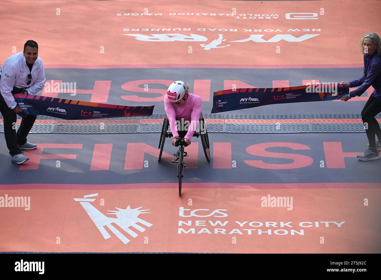 New York, USA. 05th Nov, 2023. Catherine Debrunner of Switzerland ...