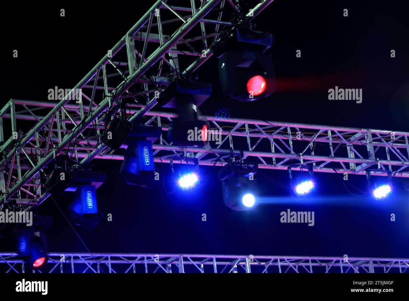 Stage Lighting T Frame Metal truss stage lighting hi-res stock photography and images - Alamy