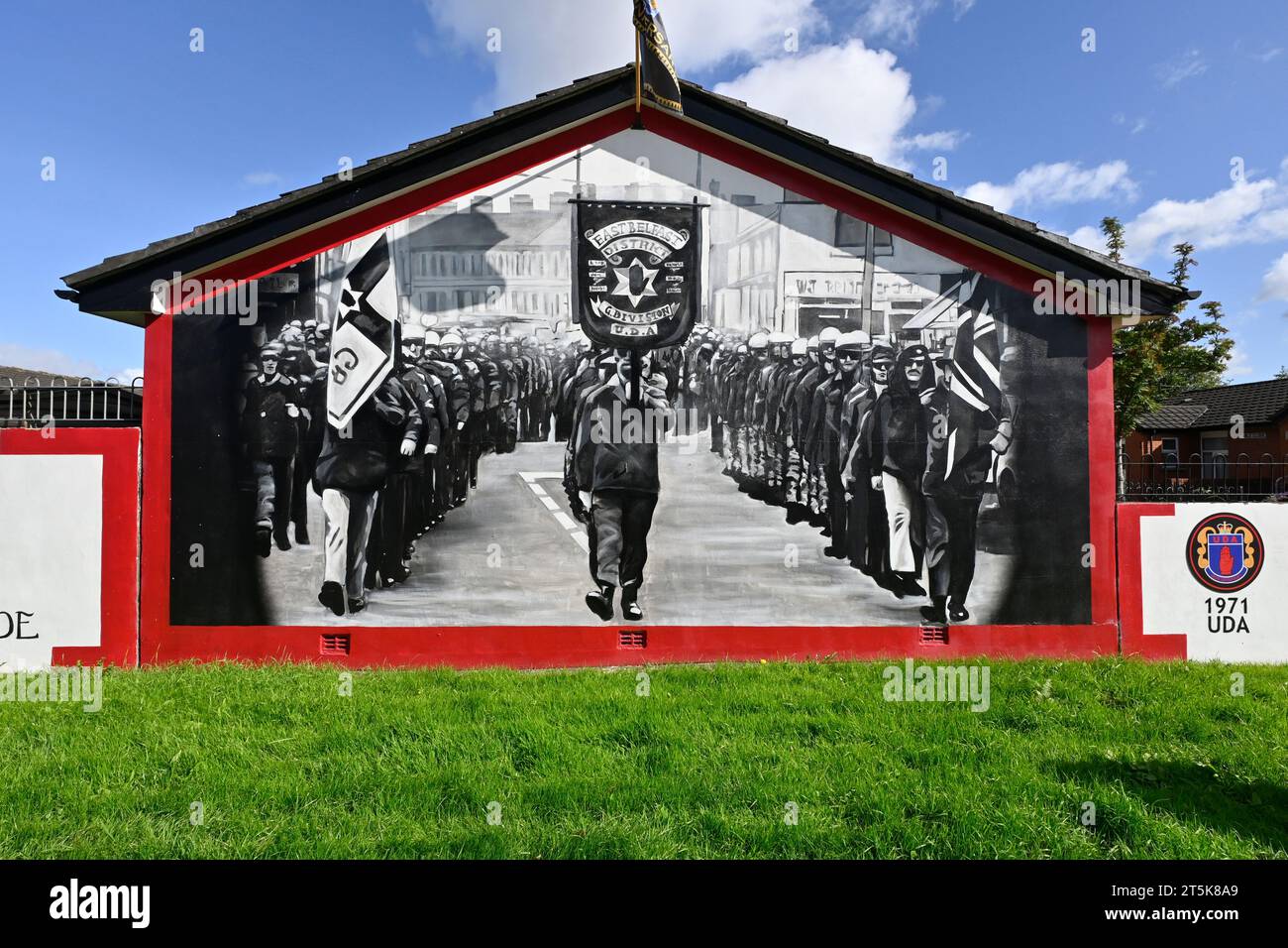a loyalist mural on the Newtownards Road East Belfast Northern Ireland Stock Photo
