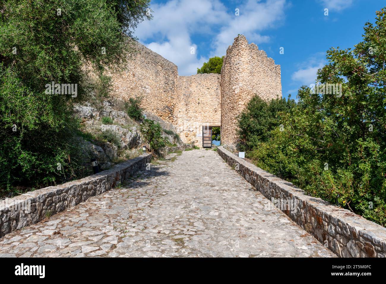 Vonitsa The main entrance to Vonitsa Venetian Castle. Greece Stock Photo - Alamy