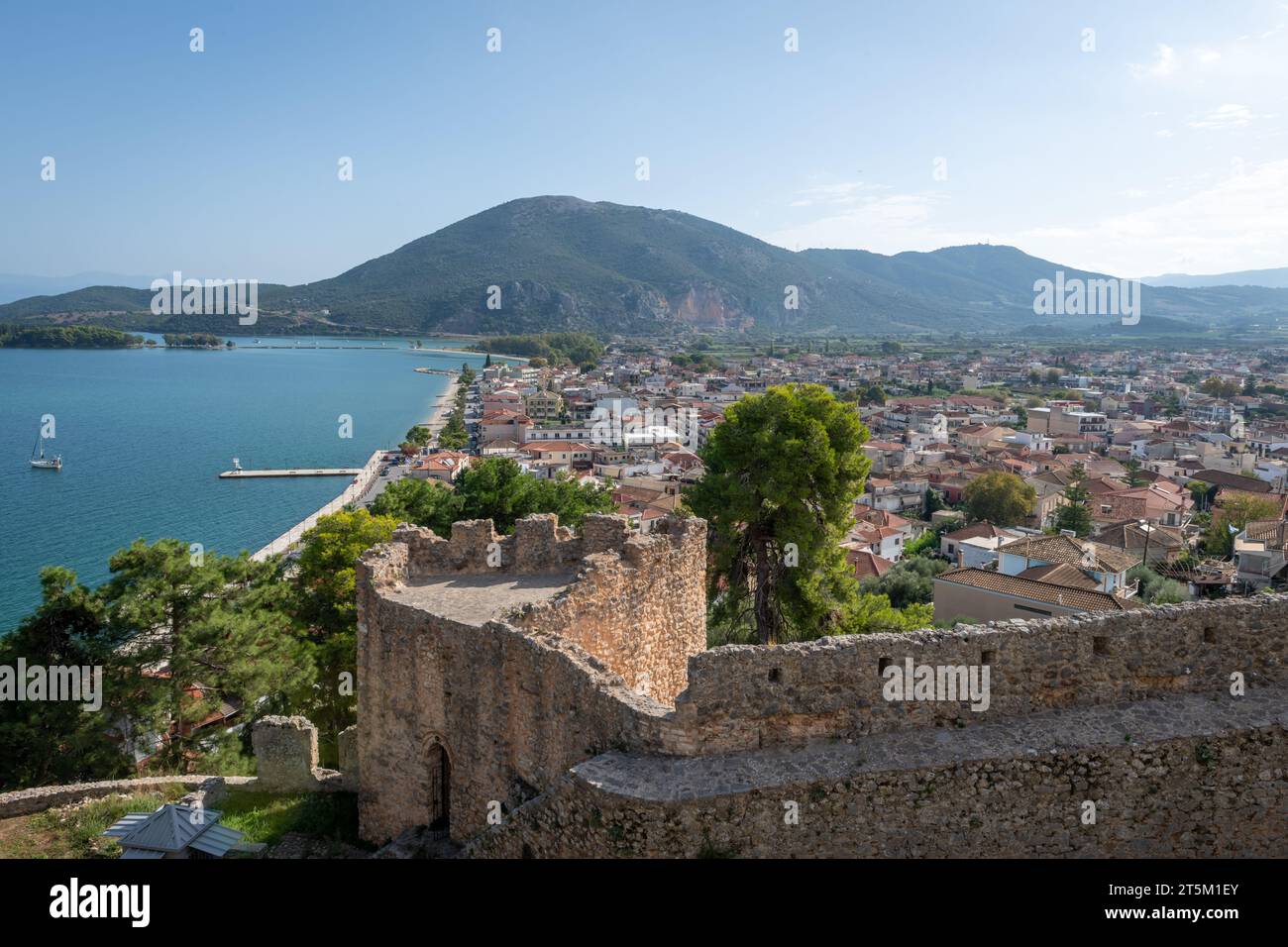 Vonitsa Byzantine venetian architecture hi-res stock photography and images - Alamy