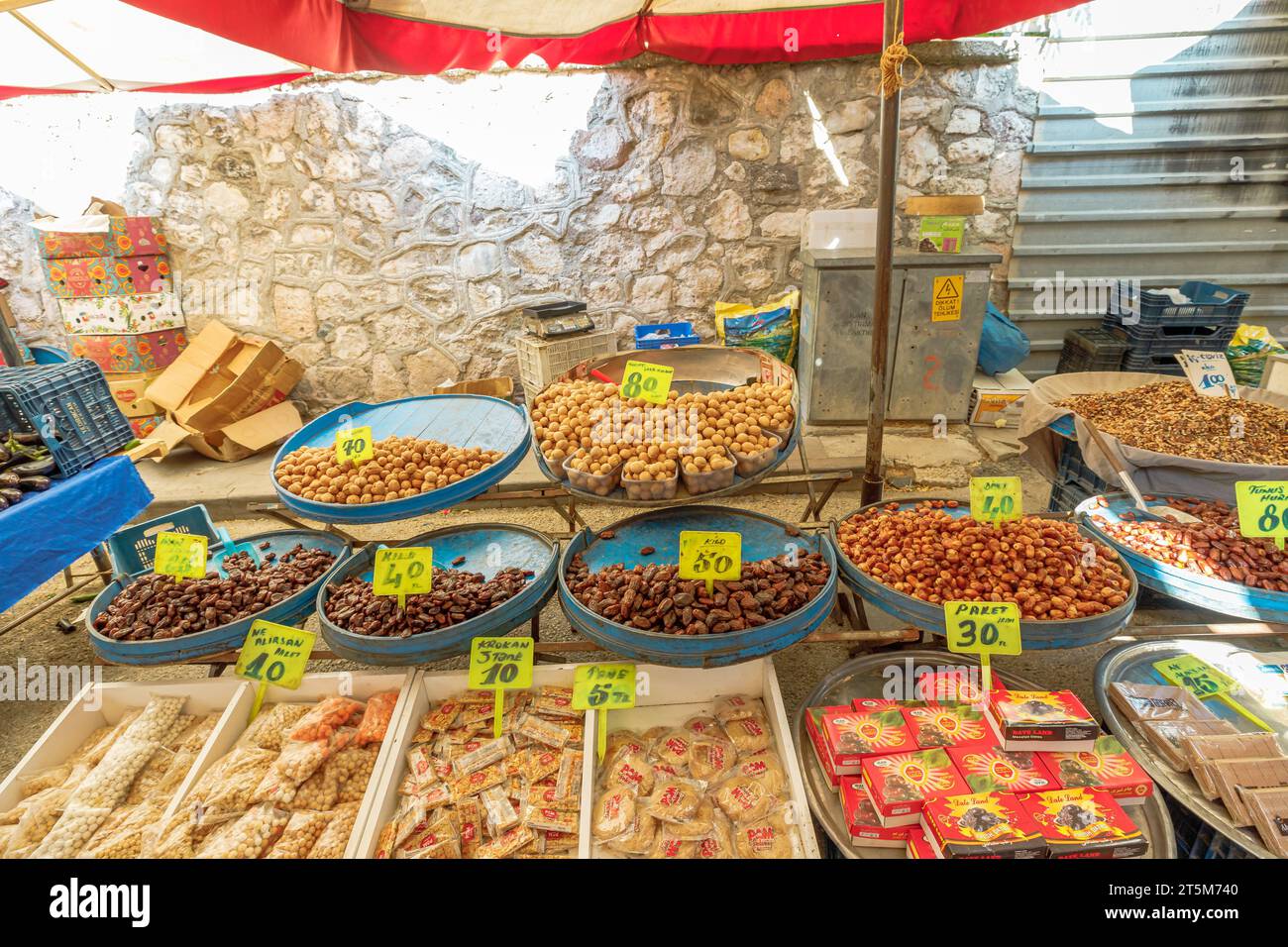 Eskisehir, Turkey - Aug 2, 2023: The historic fruit market in Eskisehir, with stalls brimming with fresh produce, a sensory delight of vibrant colors Stock Photo