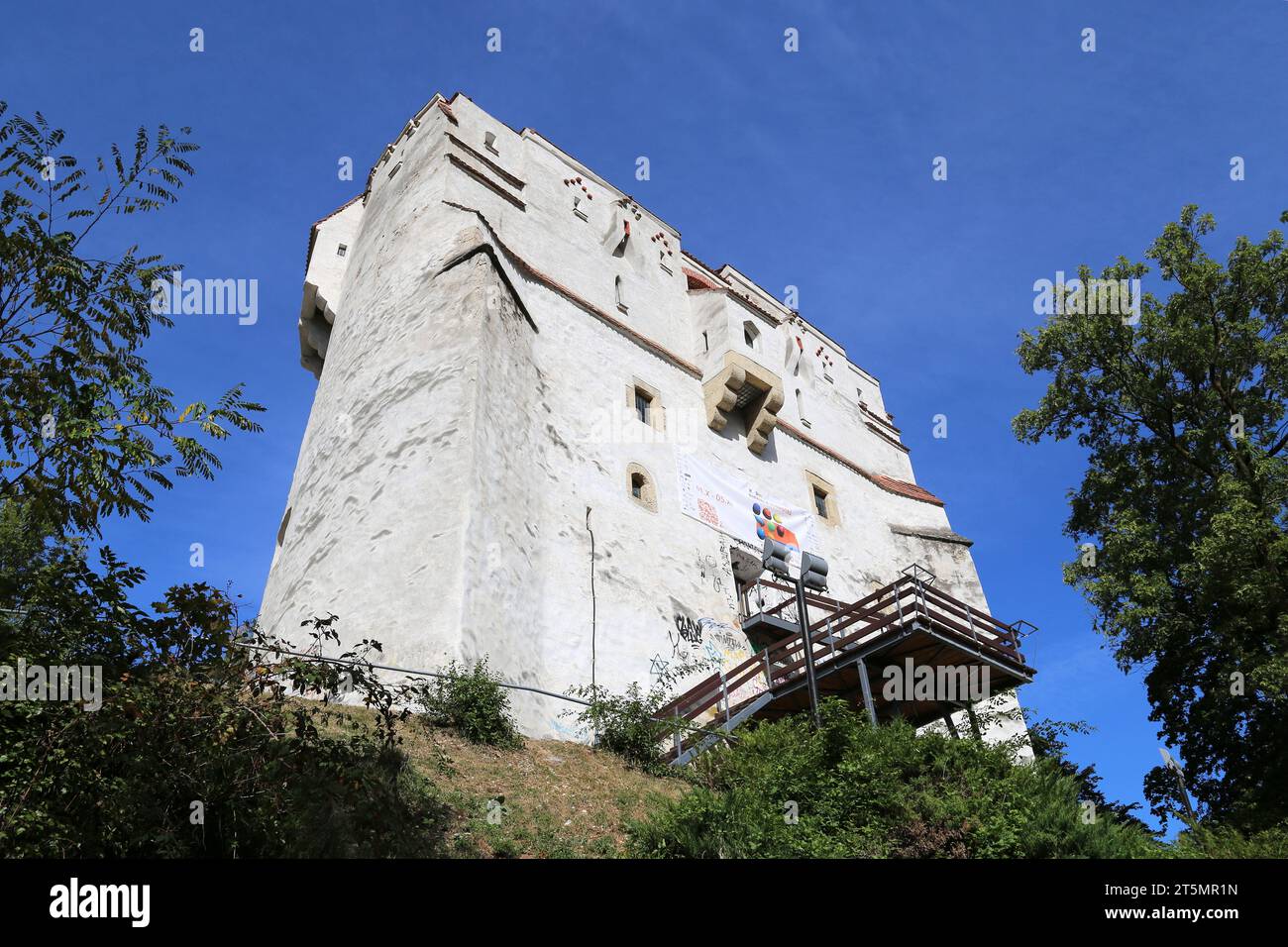 Turnul Alb (White Towe)r, Old Town Walls, Braşov, Braşov County, Transylvania, Romania, Europe Stock Photo